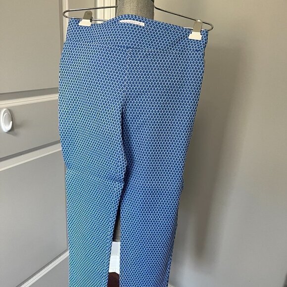 Margaret M Printed Straight Leg Pull on Pants Size M NWOT - Picture 2 of 3